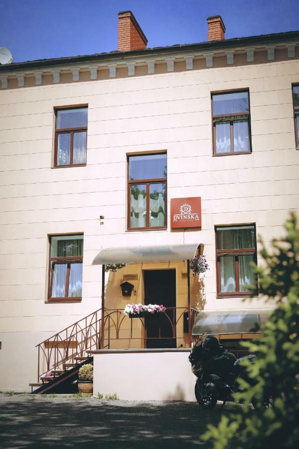 Apartamenti Dvinska Apartment Daugavpils Exterior photo